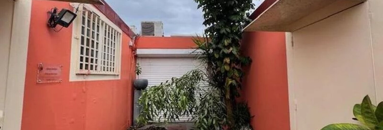 Commerce 4 Pièces  m² à louer à Fort-de-France (97200)