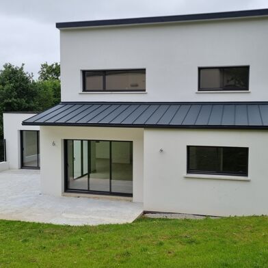 Maison 5 pièces 567999 €