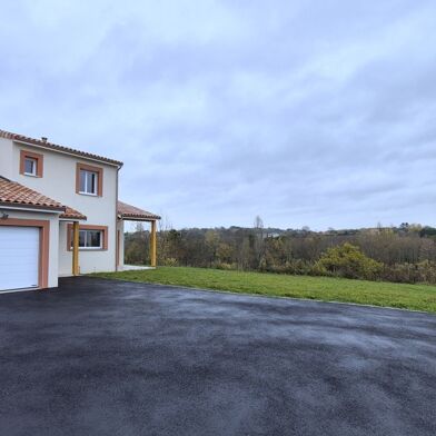 Maison 5 pièces 445000 €