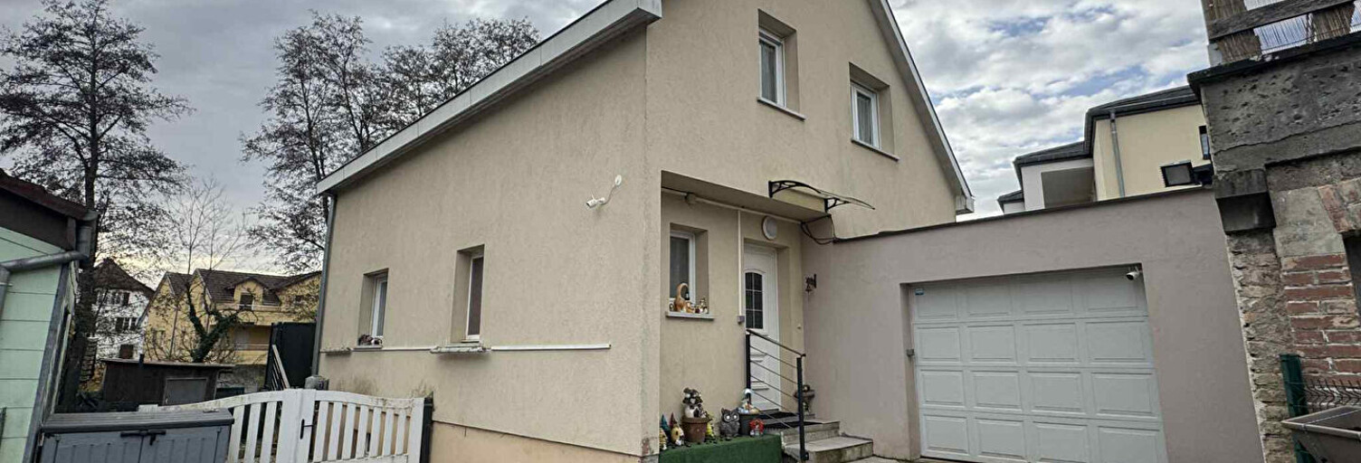 Maison 5 Pièces 98 m² à vendre à Burnhaupt-le-Haut (68520)