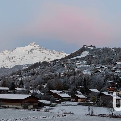 Appartement 4 pièces 274000 €