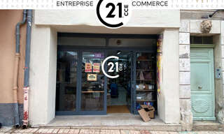 Commerce  81 m² à louer à Vallauris (06220)