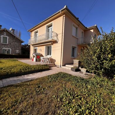 Maison 6 pièces 245000 €