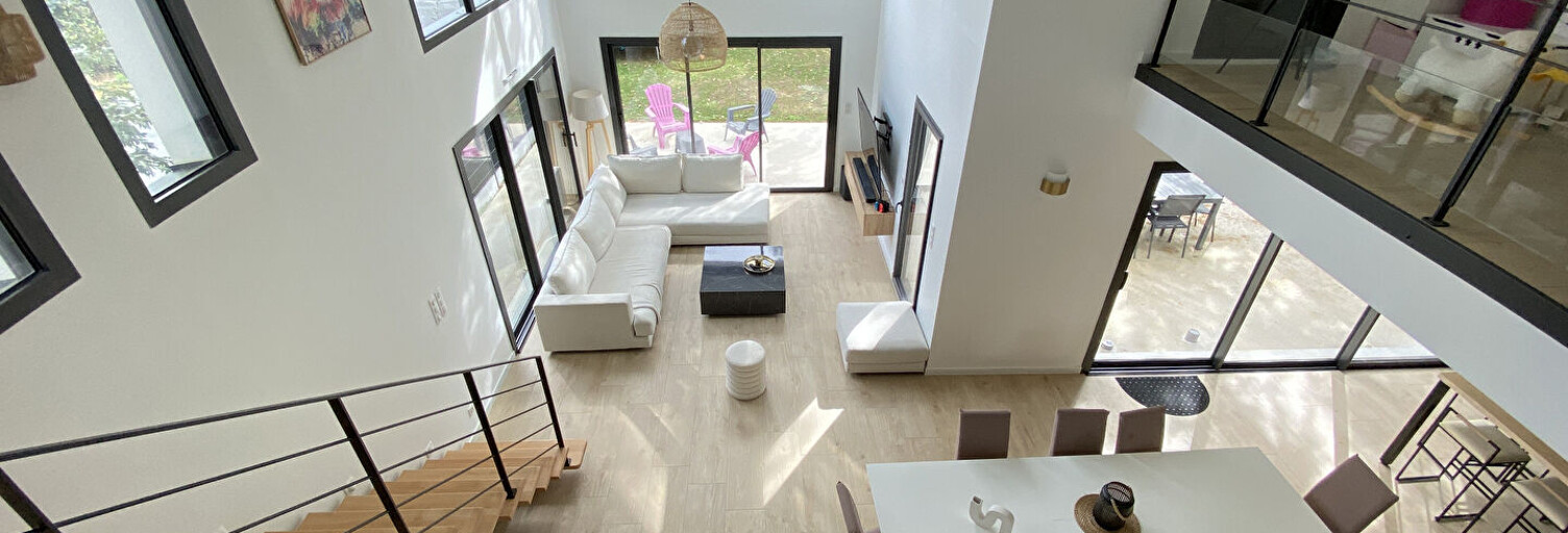 Maison 7 Pièces 176 m² à vendre à Grandchamp-des-Fontaines (44119)