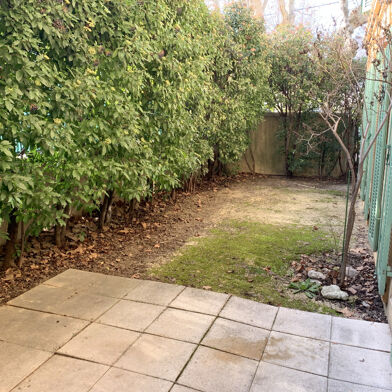 Appartement 2 pièces 883 €