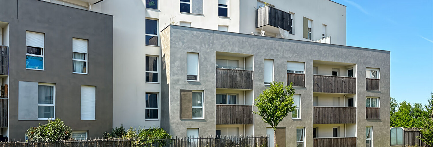 Appartement 1 Pièce 30 m² à vendre à Jouy-le-Moutier (95280)