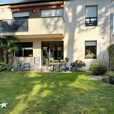 Appartement 3 pièces 239900 €