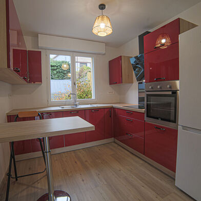 Appartement 4 pièces 990 €