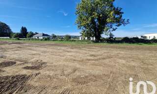 Terrain  697 m² à vendre à Arros-de-Nay (64800)