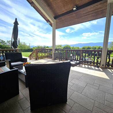 Maison 8 pièces 689000 €