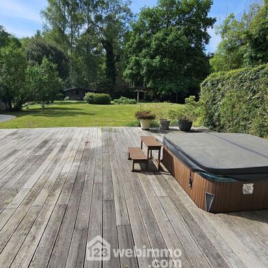 Maison 8 pièces 596000 €