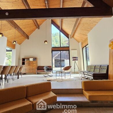 Maison 9 pièces 522000 €