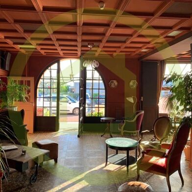 Commerce  240000 €