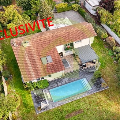 Appartement 5 pièces 255000 €