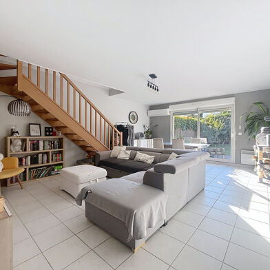 Maison 4 pièces 430000 €