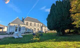 Maison 34 Pièces 728 m² à vendre à Sigogne (16200)