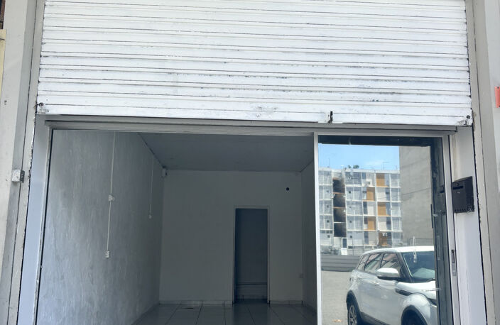 Local commercial  de 26.68 m2 au coeur de Pointe-à-Pitre — photo 3