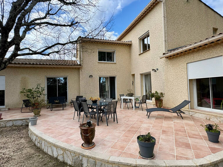 Monteils, villa familiale avec parc et piscine. — photo 1
