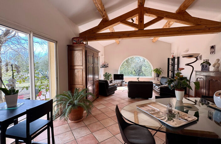 Monteils, villa familiale avec parc et piscine. — photo 5