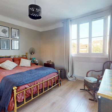 Maison 6 pièces 480000 €