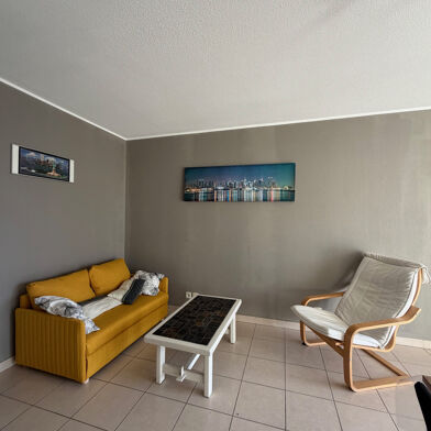 Appartement 2 pièces 975 €