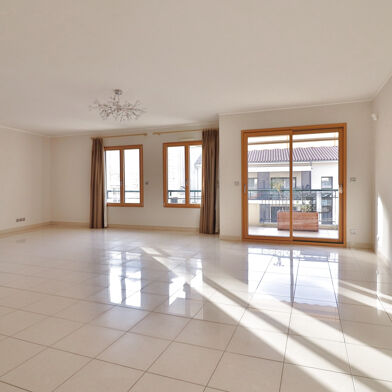 Appartement 4 pièces 595000 €