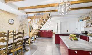 Maison 6 Pièces 125 m² à vendre à Locmélar (29400)