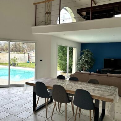 Maison 6 pièces 469000 €