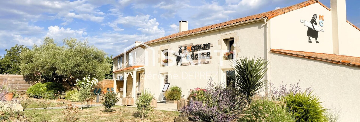 Maison 11 Pièces 130 m² à vendre à Chasnais (85400)