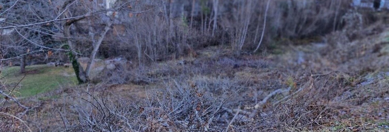 Terrain  1866 m² à vendre à Guillestre (05600)