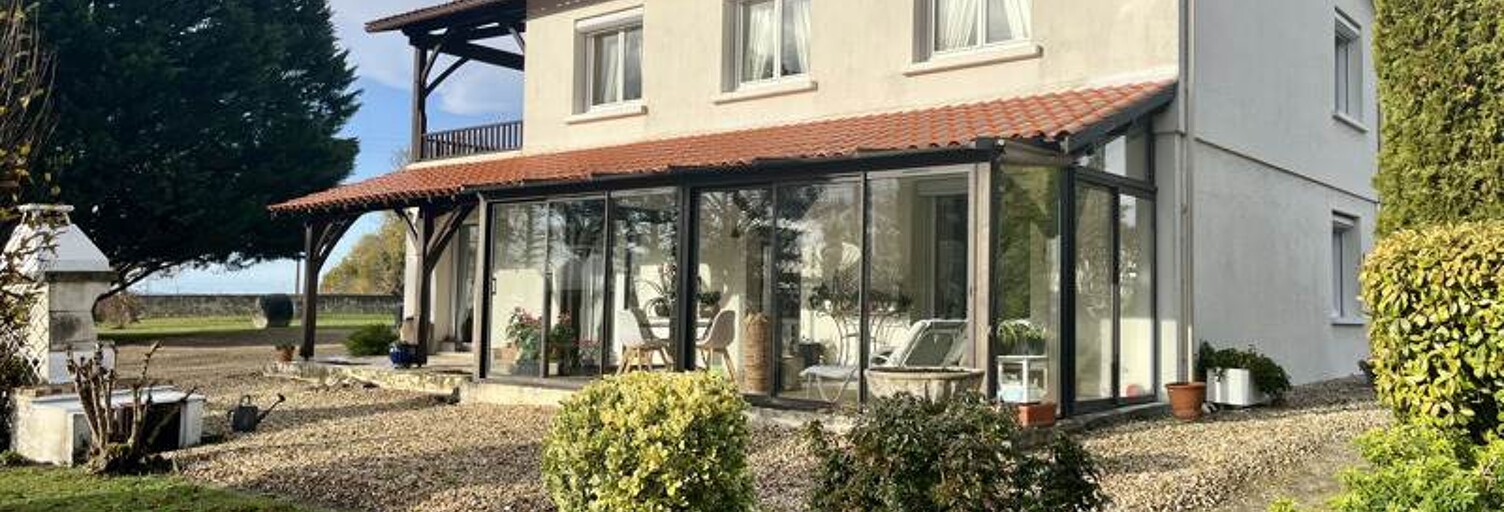 Maison 5 Pièces 140 m² à vendre à Chalais (16210)