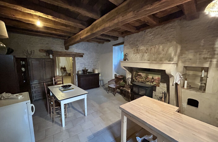 Maison de village avec grange — photo 2