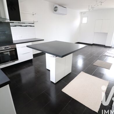 Appartement 3 pièces 163000 €