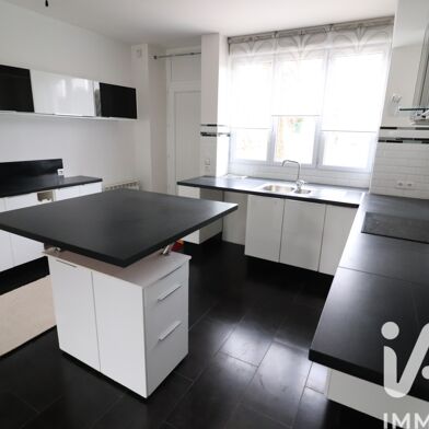 Appartement 3 pièces 163000 €