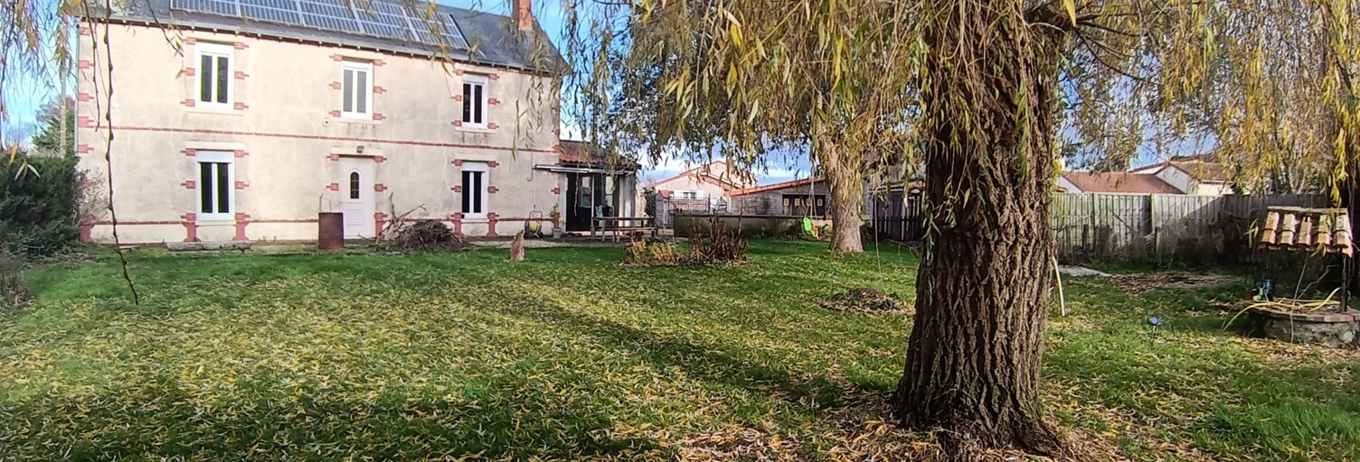 Maison 5 Pièces 126 m² à vendre à Argenton-les-Vallées (79150)