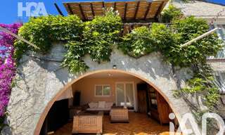 Immeuble  678 m² à vendre à Le Lavandou (83980)