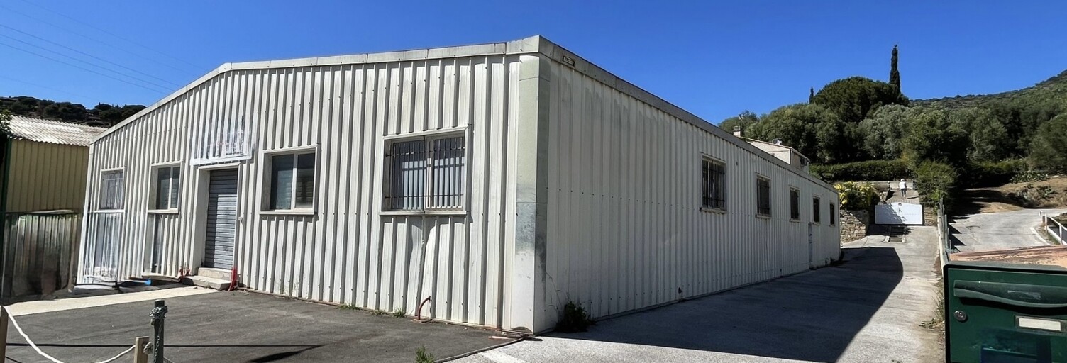 Immeuble  678 m² à vendre à Le Lavandou (83980)