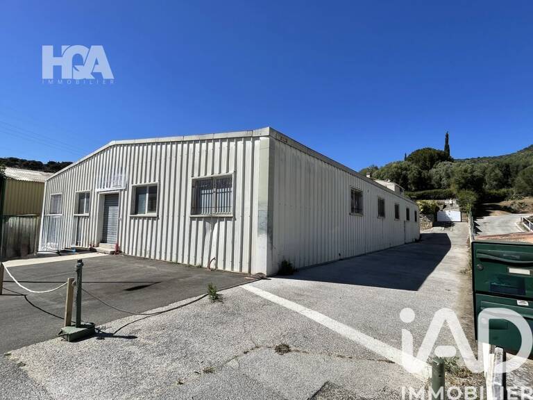 Vente Immeuble 678 m&sup2; — photo 1