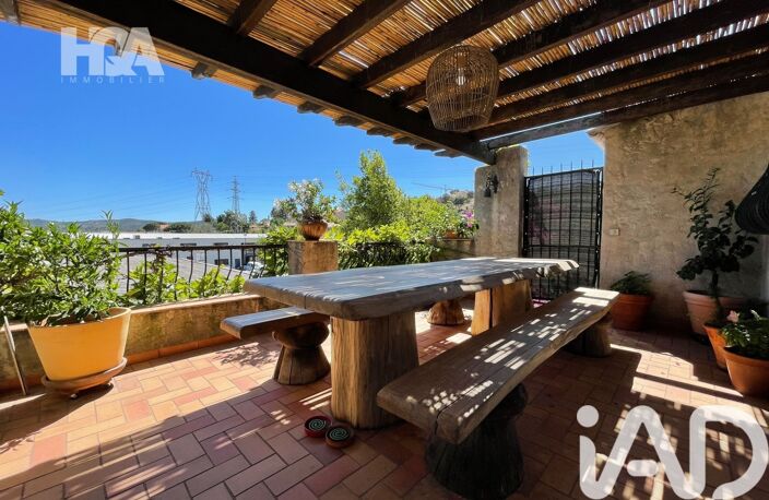 Vente Immeuble 678 m&sup2; — photo 3