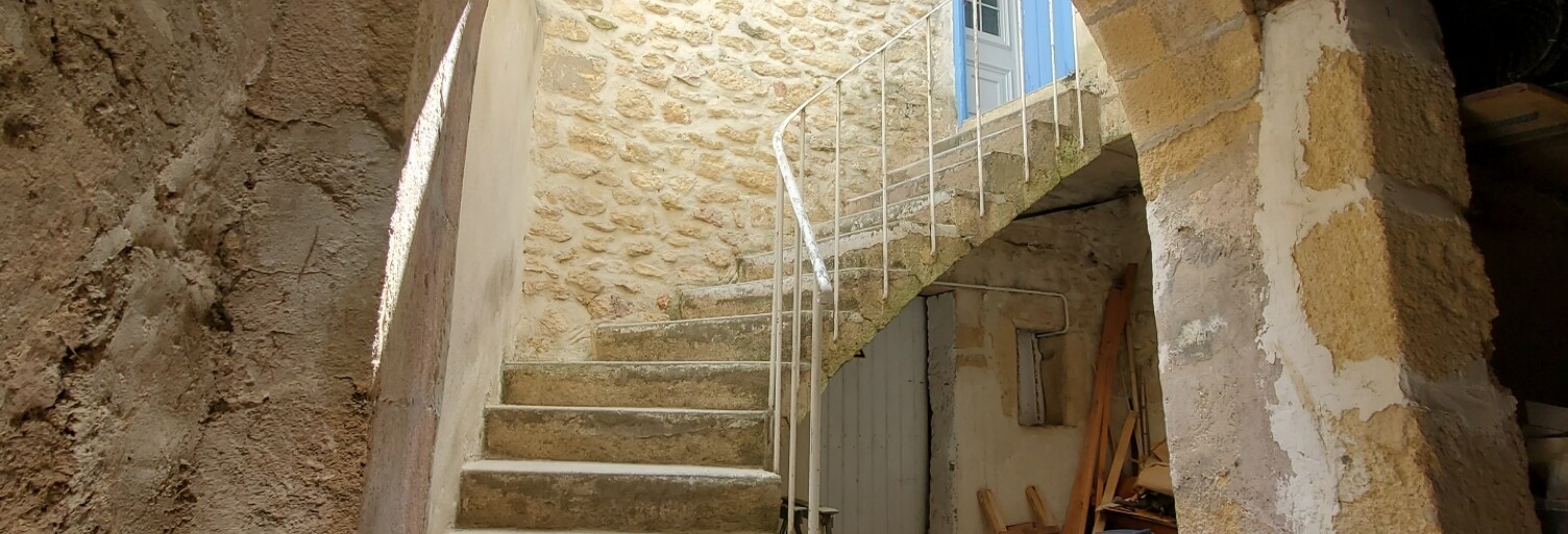 Maison 12 Pièces 200 m² à vendre à Villevieille (30250)