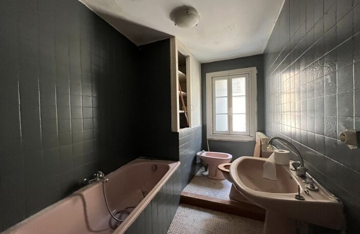 Vente immeuble   Confolens (16500) — photo 2
