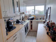 Lumineux appartement 5 pièces - vendu occupé - au dernier ét — photo 3