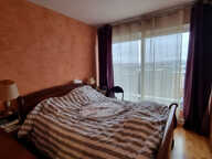 Lumineux appartement 5 pièces - vendu occupé - au dernier ét — photo 4
