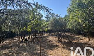 Terrain  720 m² à vendre à Cabrières-d'Avignon (84220)
