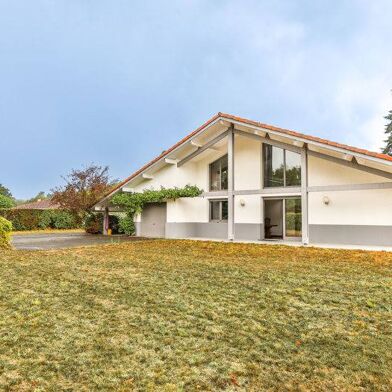 Maison 6 pièces 449000 €