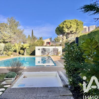 Appartement 5 pièces 320000 €