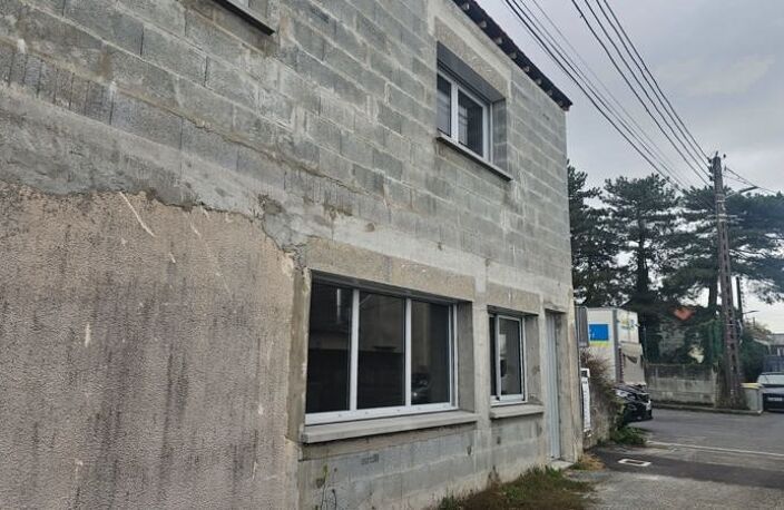 Contemporaine de 6 pièces principales — photo 2