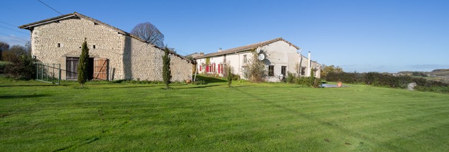 Maison 10 Pièces 357 m² à vendre à Pommiers-Moulons (17130)