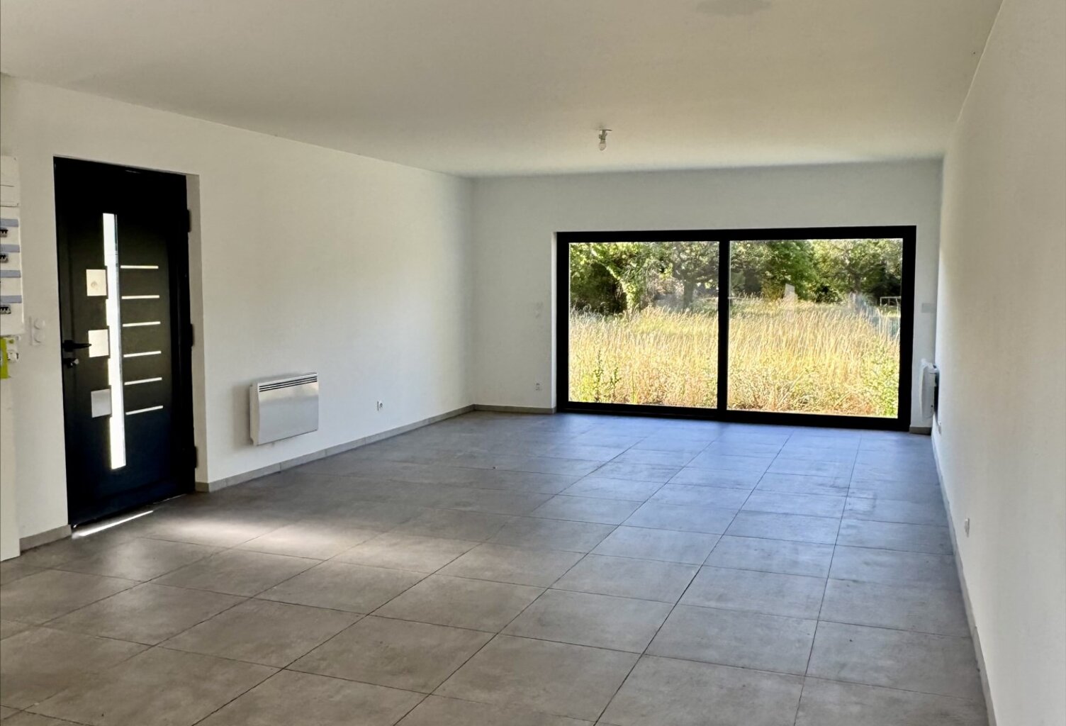 T4 proche douane de Soral — photo 1