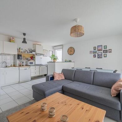 Appartement 3 pièces 220000 €